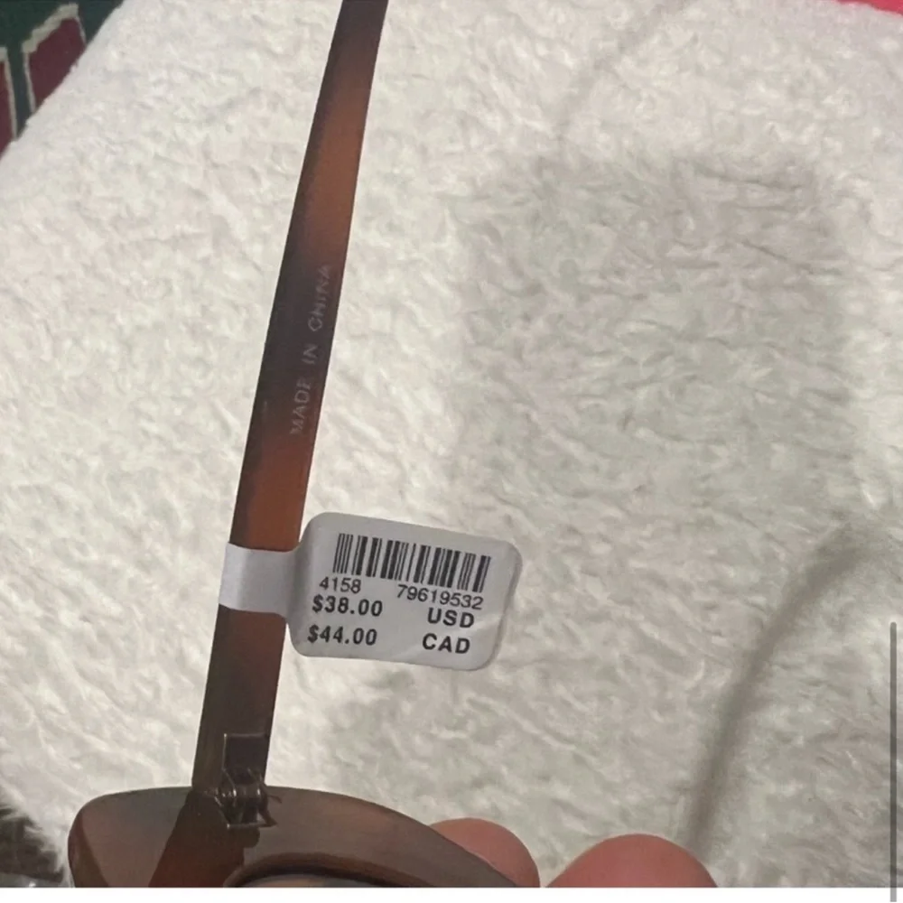 Tortoise Shell  rectangular Sunglasses - Picture 4 of 7